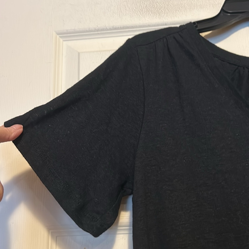 Gap V Neck Shirt Size Small Black Casual - Picture 3 of 5